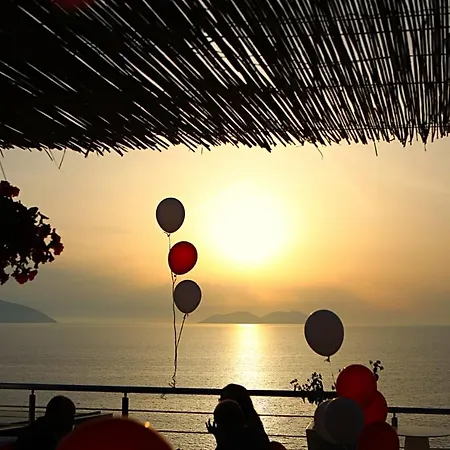 Aler Luxury Hotel Vlore