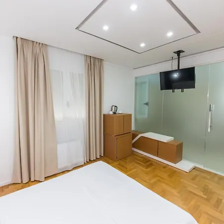 호텔 Aler Luxury 4*