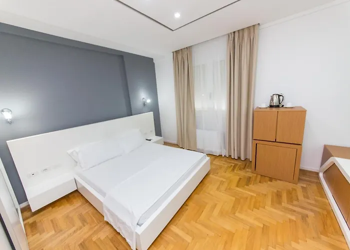 酒店 Aler Luxury 4*